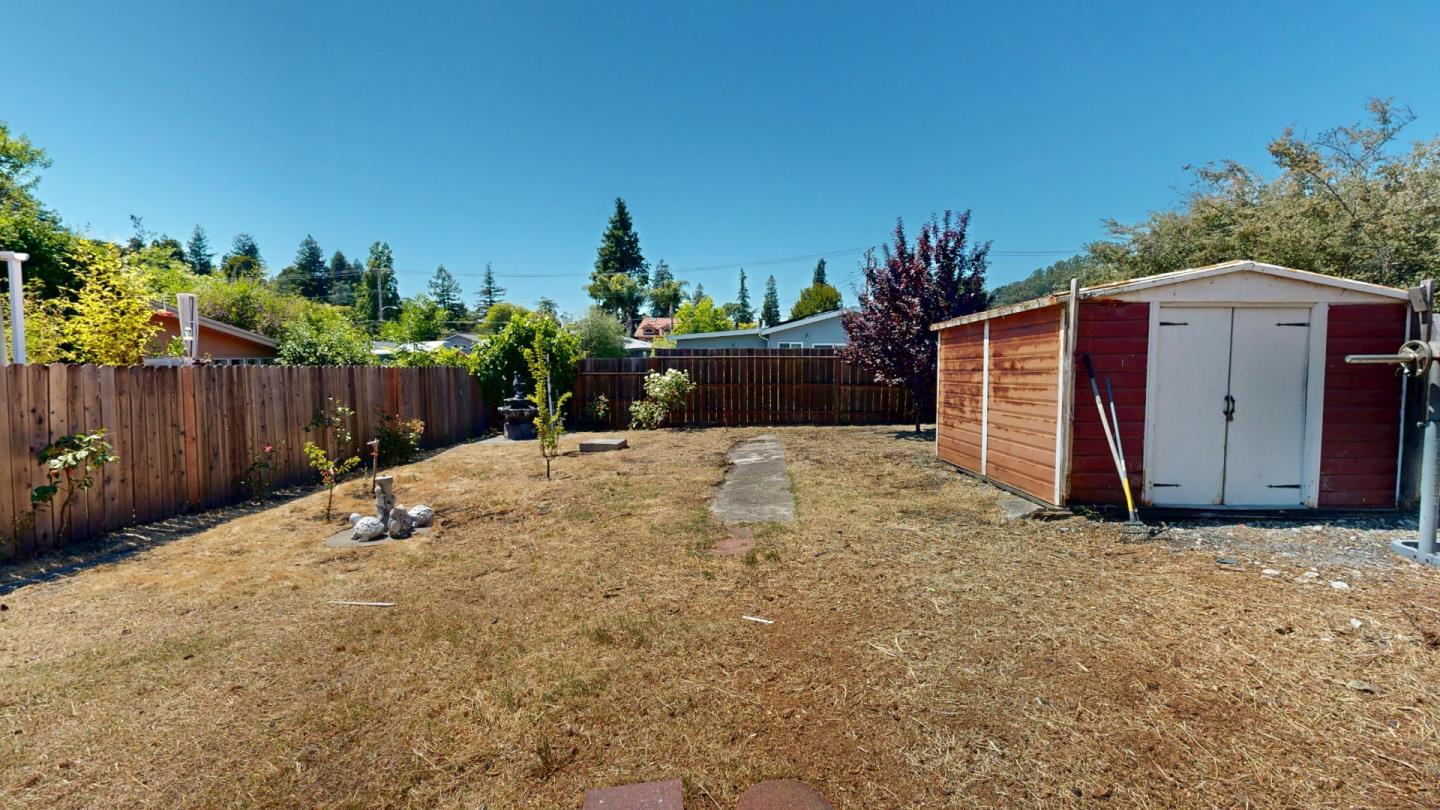 Detail Gallery Image 29 of 30 For 3939 Edgemoor Pl, Oakland,  CA 94605 - 2 Beds | 1/1 Baths