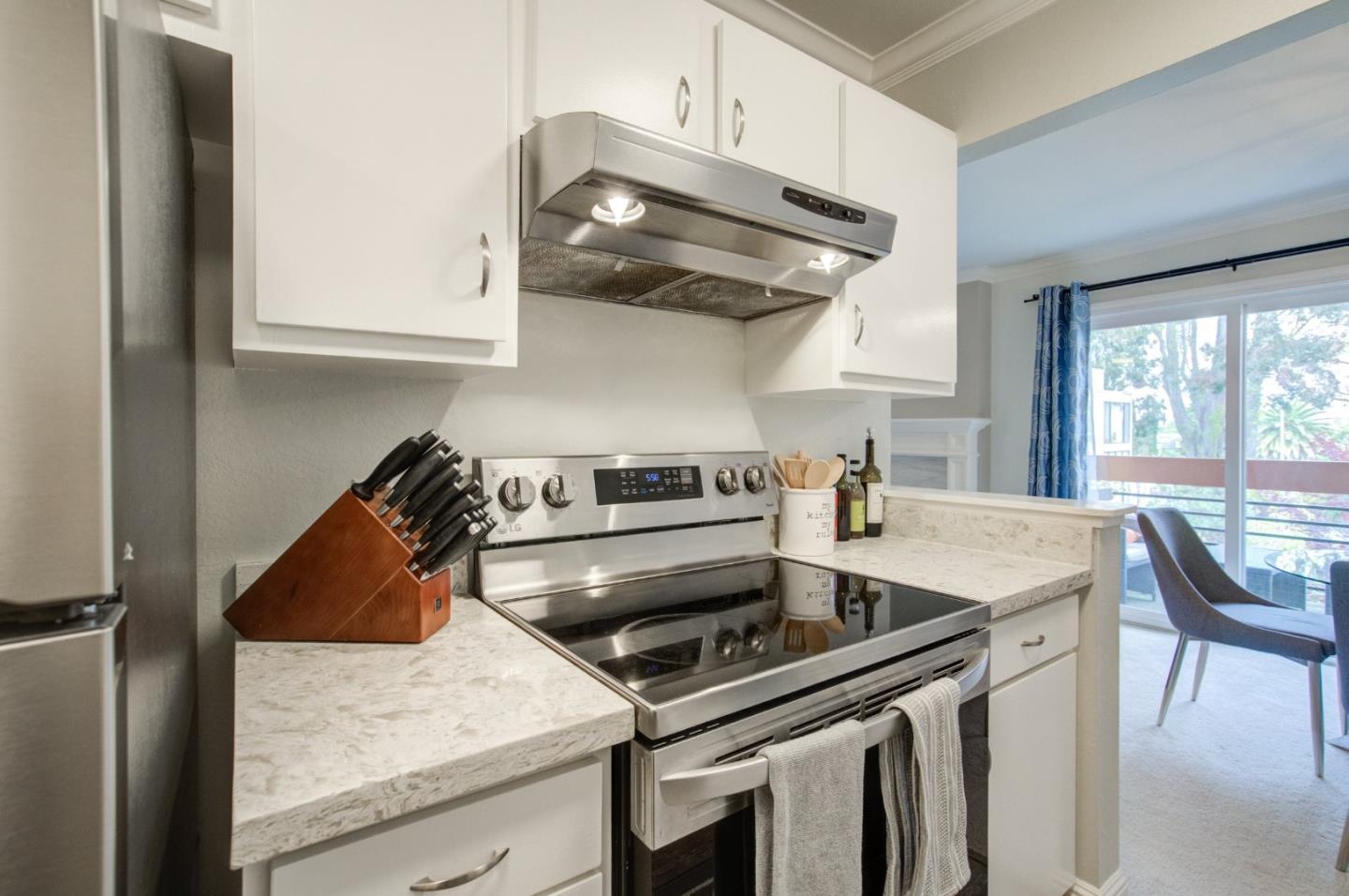 Detail Gallery Image 13 of 32 For 910 Beach Park Blvd #106,  Foster City,  CA 94404 - 2 Beds | 2 Baths
