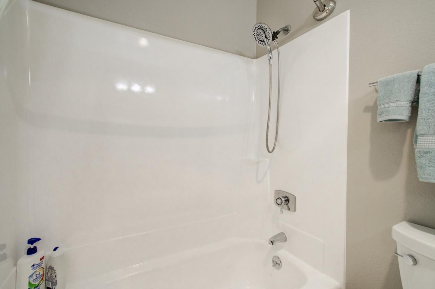 Detail Gallery Image 24 of 32 For 910 Beach Park Blvd #106,  Foster City,  CA 94404 - 2 Beds | 2 Baths