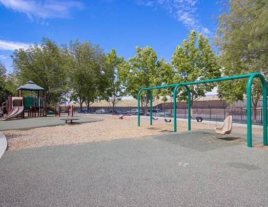 Detail Gallery Image 18 of 21 For 2988 Grassina St #329,  San Jose,  CA 95136 - 2 Beds | 2 Baths