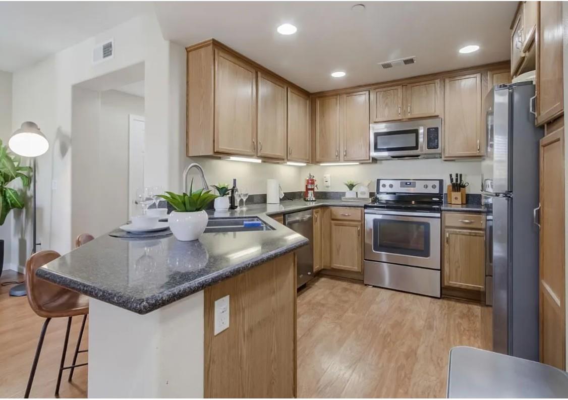 Detail Gallery Image 6 of 21 For 2988 Grassina St #329,  San Jose,  CA 95136 - 2 Beds | 2 Baths