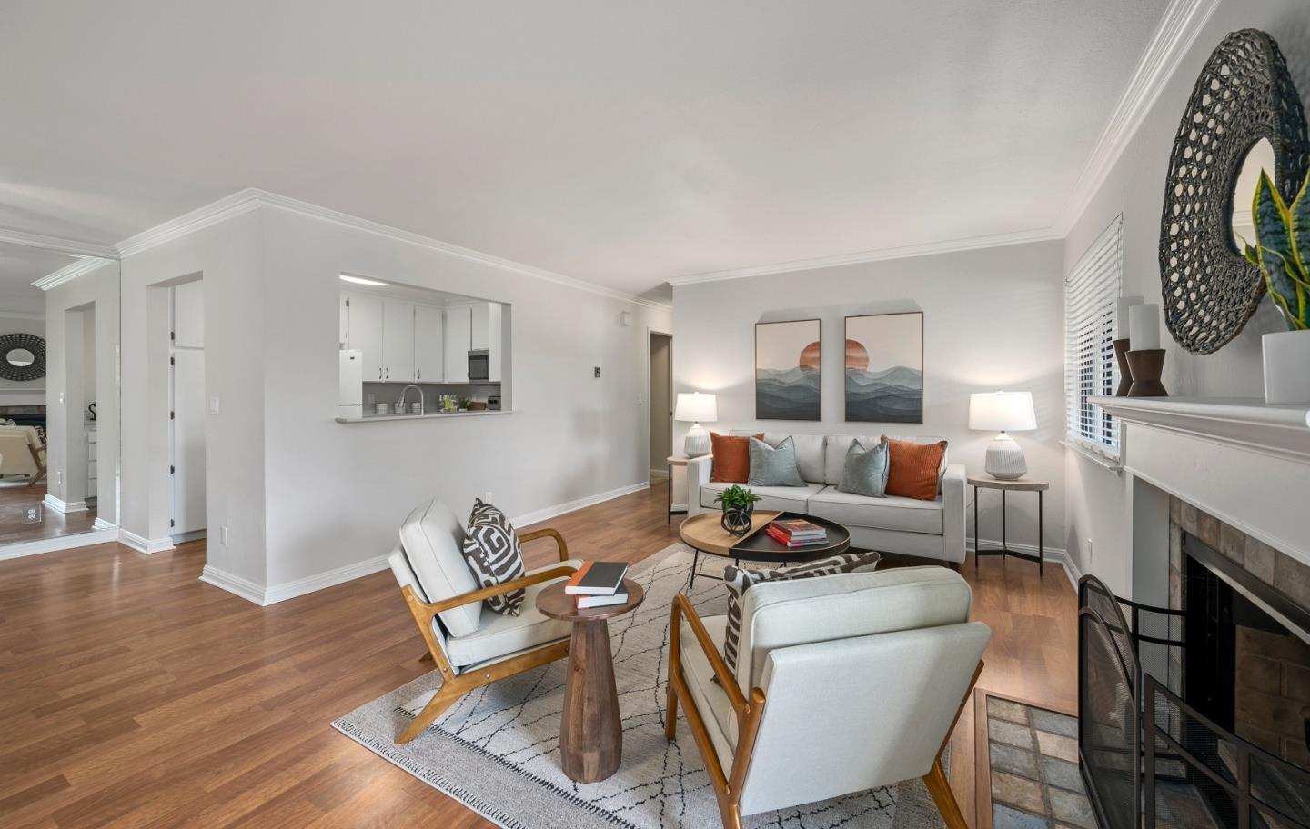 Detail Gallery Image 7 of 22 For 1467 Alma Loop, San Jose,  CA 95125 - 2 Beds | 2 Baths