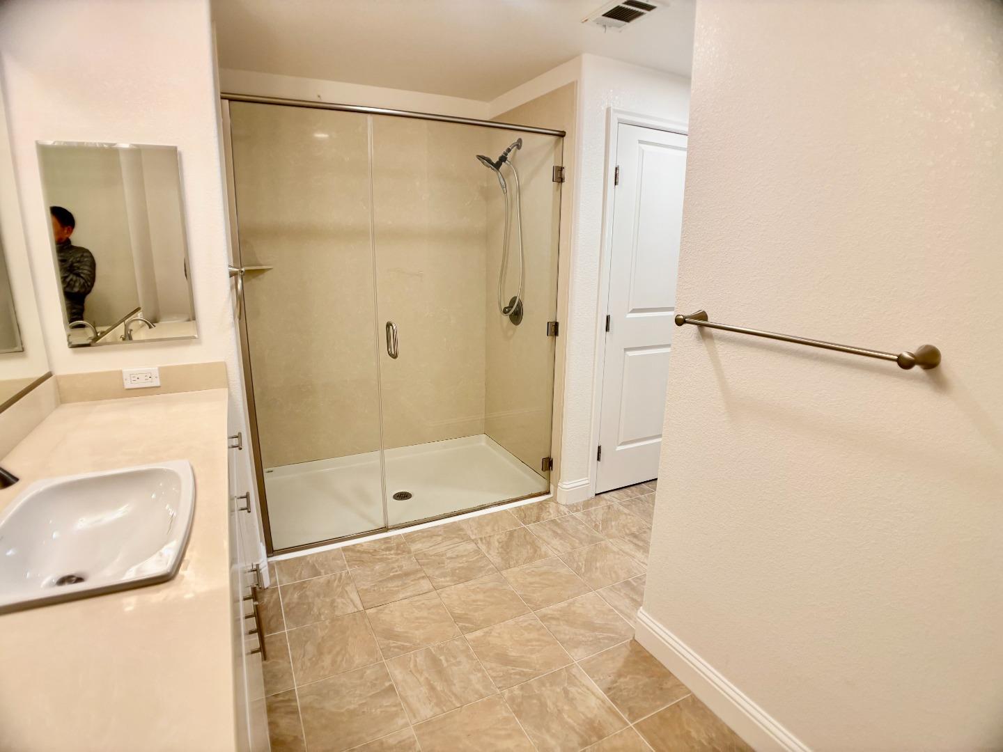 Detail Gallery Image 28 of 30 For 2585 El Camino Real #307,  Santa Clara,  CA 95051 - 3 Beds | 2 Baths