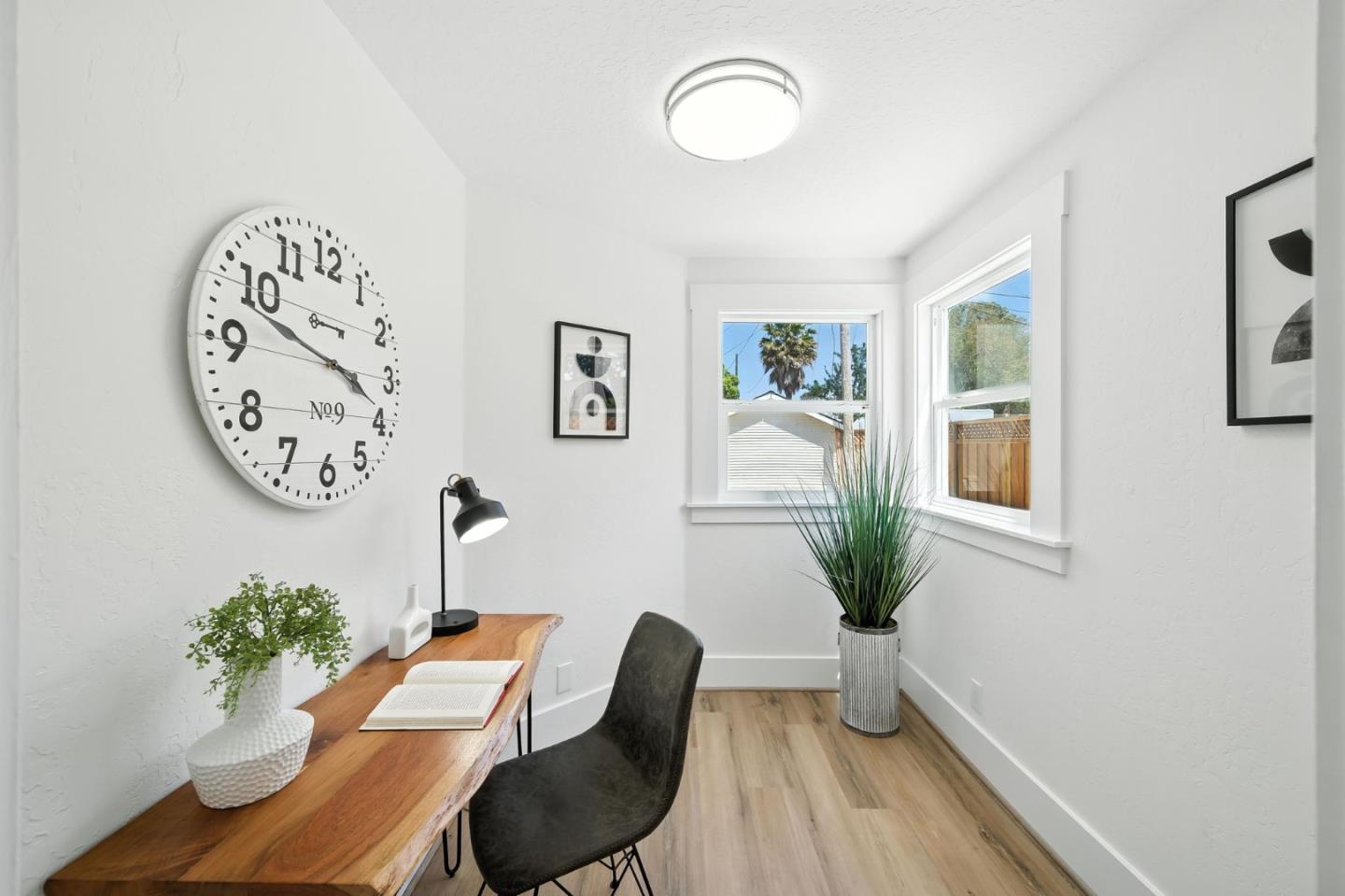 Detail Gallery Image 12 of 24 For 1489 Burrell Ct, San Jose,  CA 95126 - 3 Beds | 2 Baths