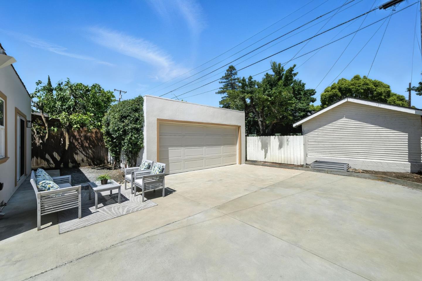 Detail Gallery Image 21 of 24 For 1489 Burrell Ct, San Jose,  CA 95126 - 3 Beds | 2 Baths