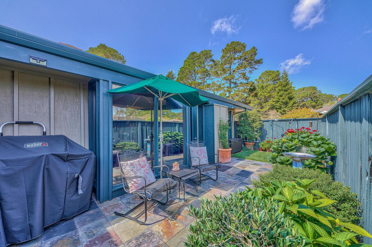 Detail Gallery Image 16 of 39 For 105 Del Mesa Carmel, Carmel,  CA 93923 - 1 Beds | 1 Baths
