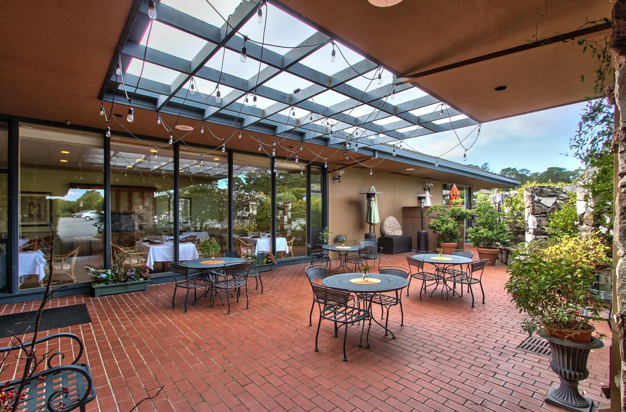 Detail Gallery Image 30 of 39 For 105 Del Mesa Carmel, Carmel,  CA 93923 - 1 Beds | 1 Baths