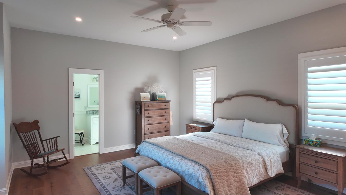Detail Gallery Image 4 of 9 For 302 Park St, Pacific Grove,  CA 93950 - 4 Beds | 3 Baths