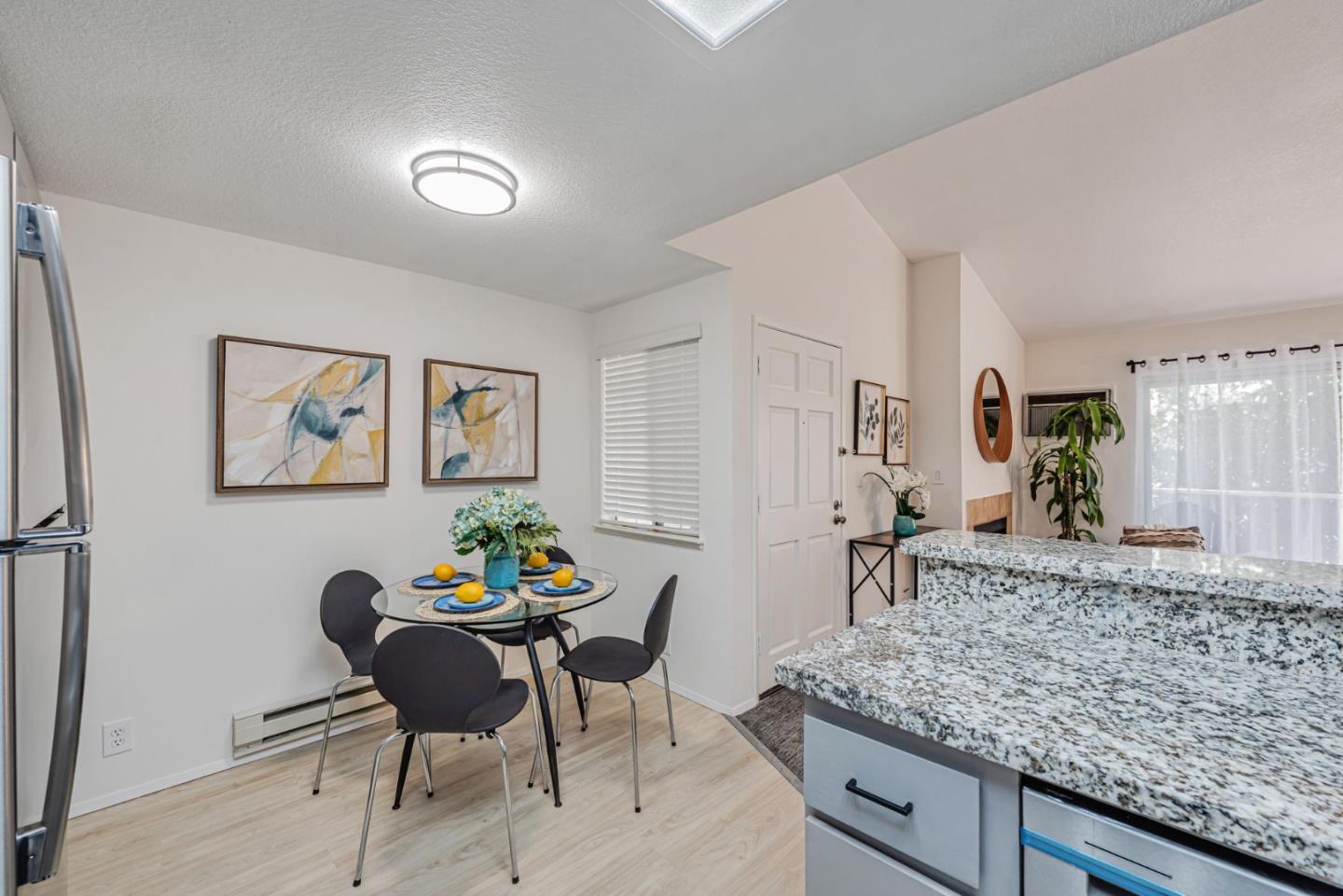 Detail Gallery Image 14 of 31 For 2499 Jubilee Ln, San Jose,  CA 95131 - 1 Beds | 1 Baths