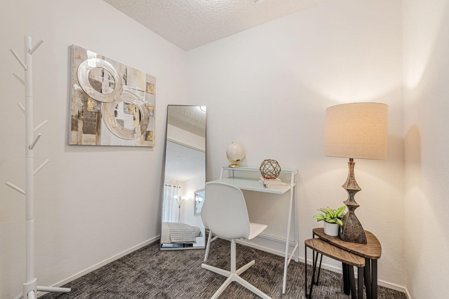 Detail Gallery Image 18 of 31 For 2499 Jubilee Ln, San Jose,  CA 95131 - 1 Beds | 1 Baths
