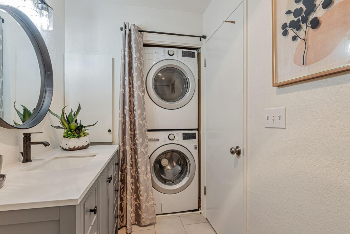 Detail Gallery Image 24 of 31 For 2499 Jubilee Ln, San Jose,  CA 95131 - 1 Beds | 1 Baths