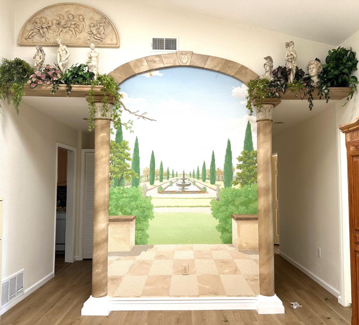 Detail Gallery Image 2 of 5 For 2404 Lucerne Way, San Jose,  CA 95122 - 5 Beds | 3 Baths