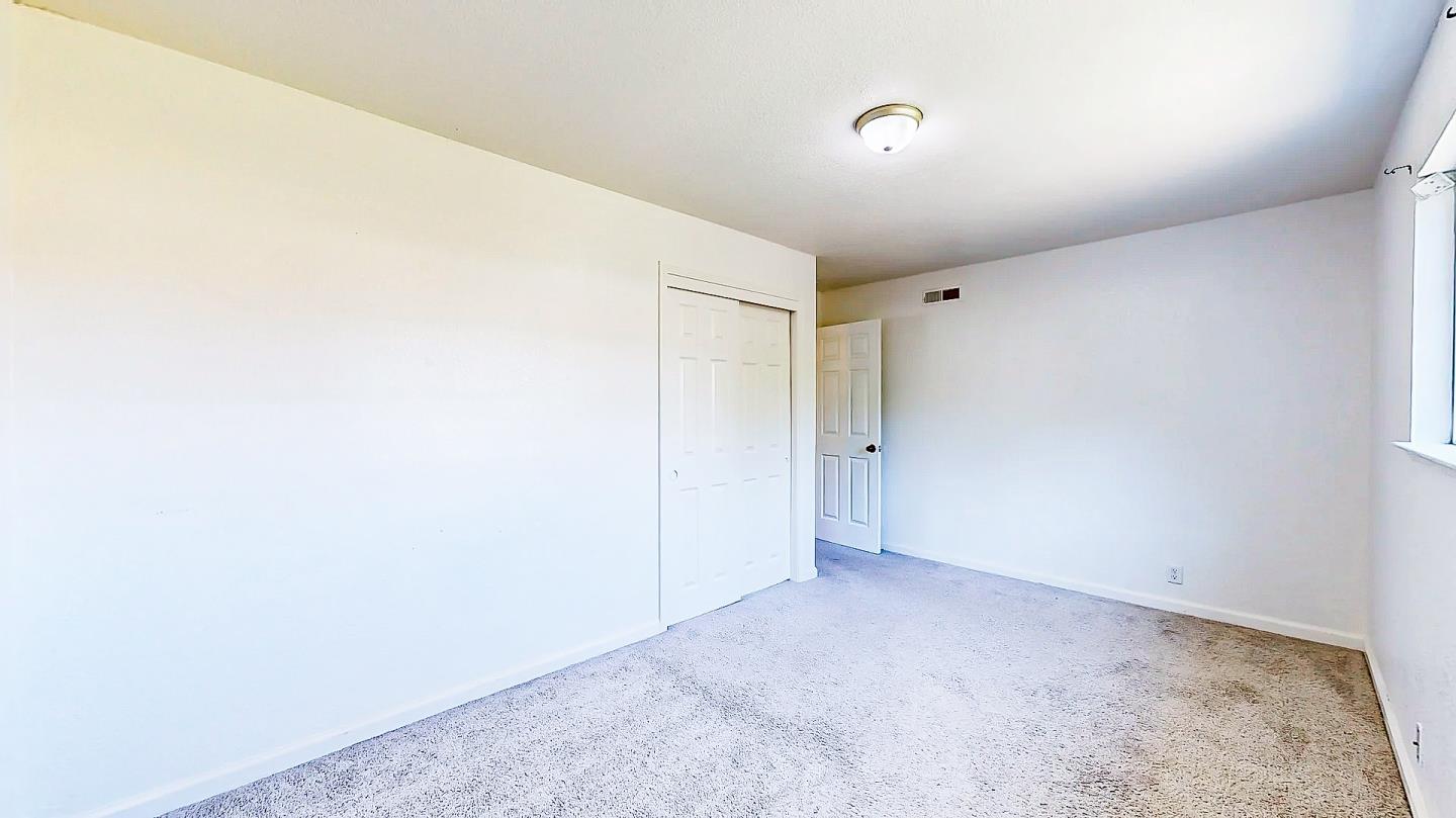 Detail Gallery Image 24 of 43 For 2001 Jerry Ln, Lodi,  CA 95242 - 3 Beds | 2 Baths