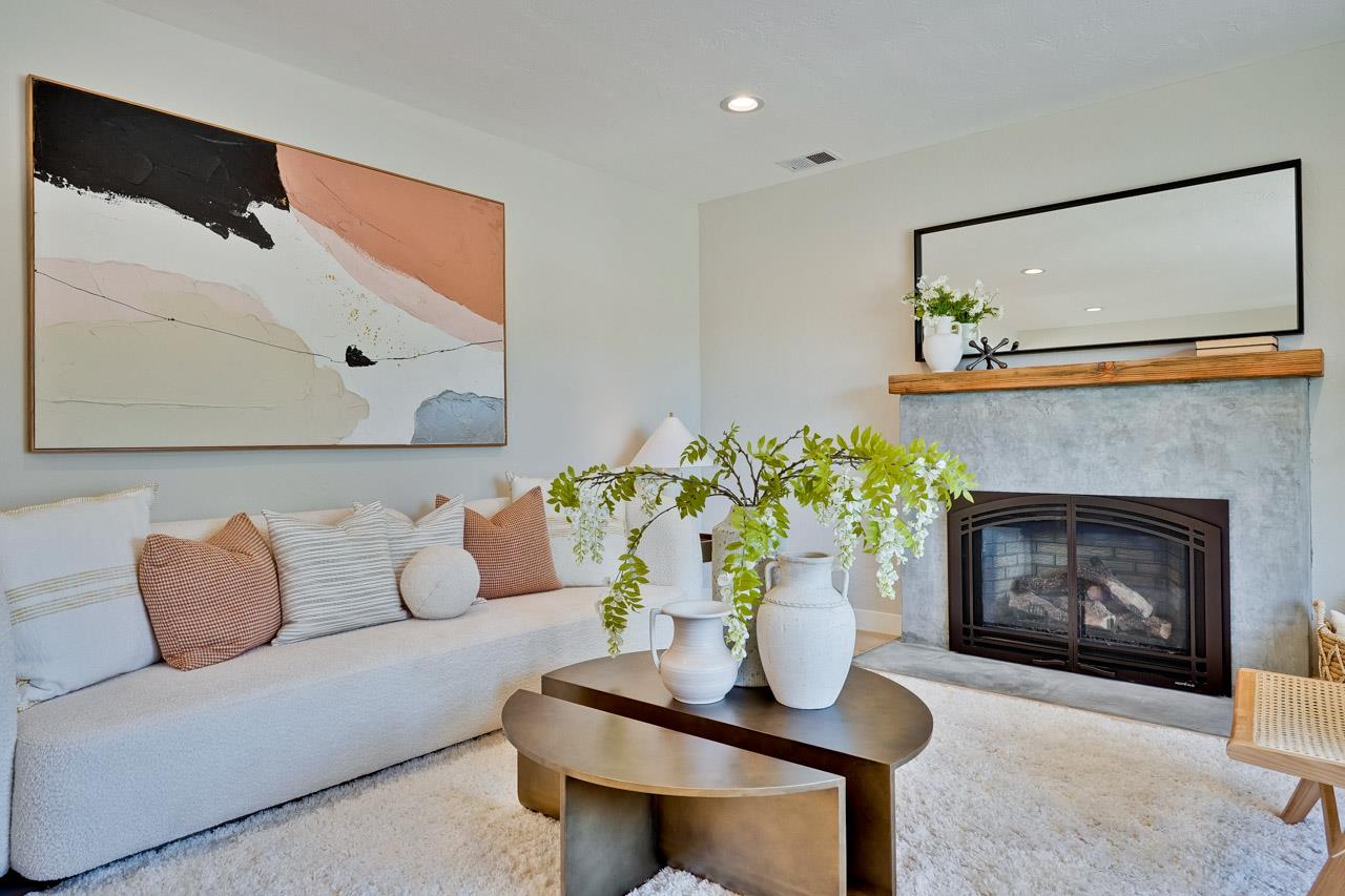 Detail Gallery Image 12 of 62 For 10656 Larry Way, Cupertino,  CA 95014 - 4 Beds | 2 Baths