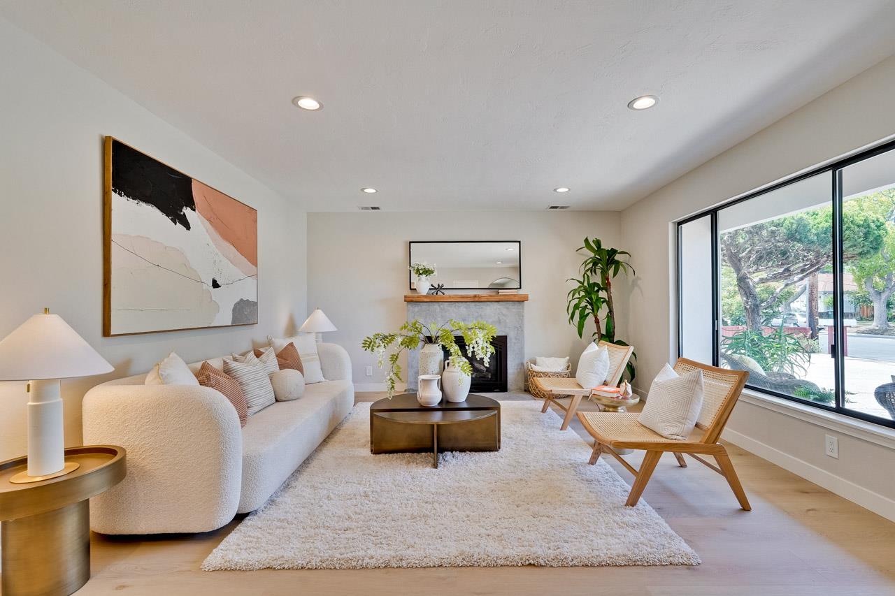 Detail Gallery Image 7 of 62 For 10656 Larry Way, Cupertino,  CA 95014 - 4 Beds | 2 Baths