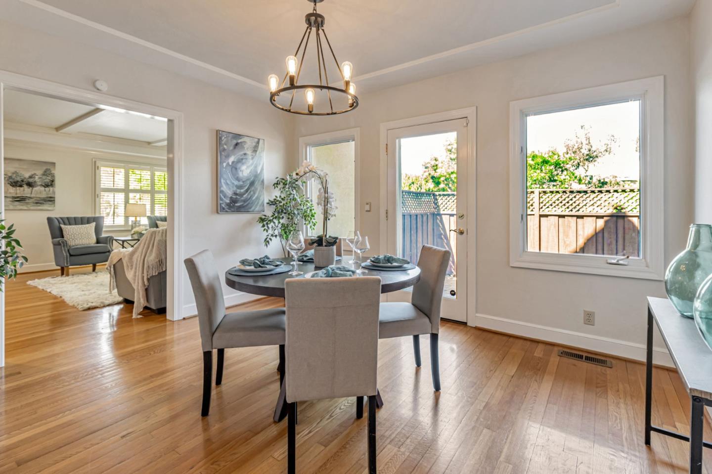 Detail Gallery Image 21 of 52 For 1304 Randol Ave, San Jose,  CA 95126 - 4 Beds | 3 Baths