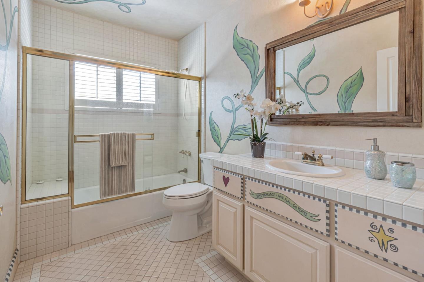Detail Gallery Image 25 of 52 For 1304 Randol Ave, San Jose,  CA 95126 - 4 Beds | 3 Baths