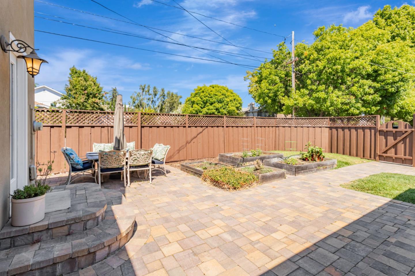 Detail Gallery Image 46 of 52 For 1304 Randol Ave, San Jose,  CA 95126 - 4 Beds | 3 Baths