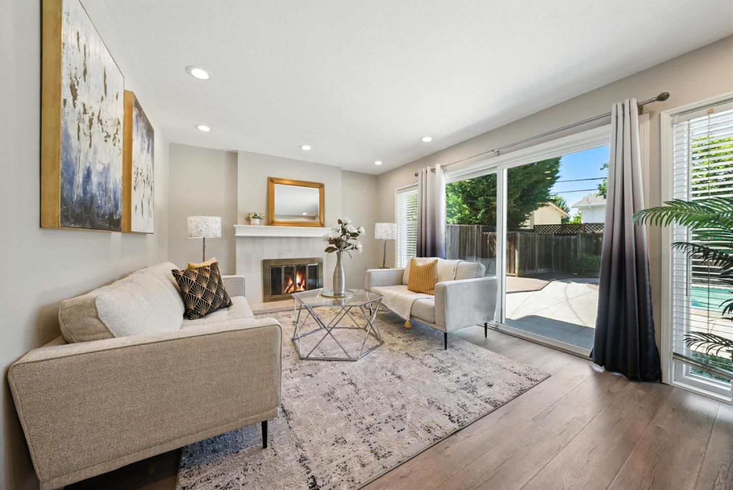 Detail Gallery Image 13 of 29 For 1574 Carmel Dr, San Jose,  CA 95125 - 4 Beds | 2/1 Baths
