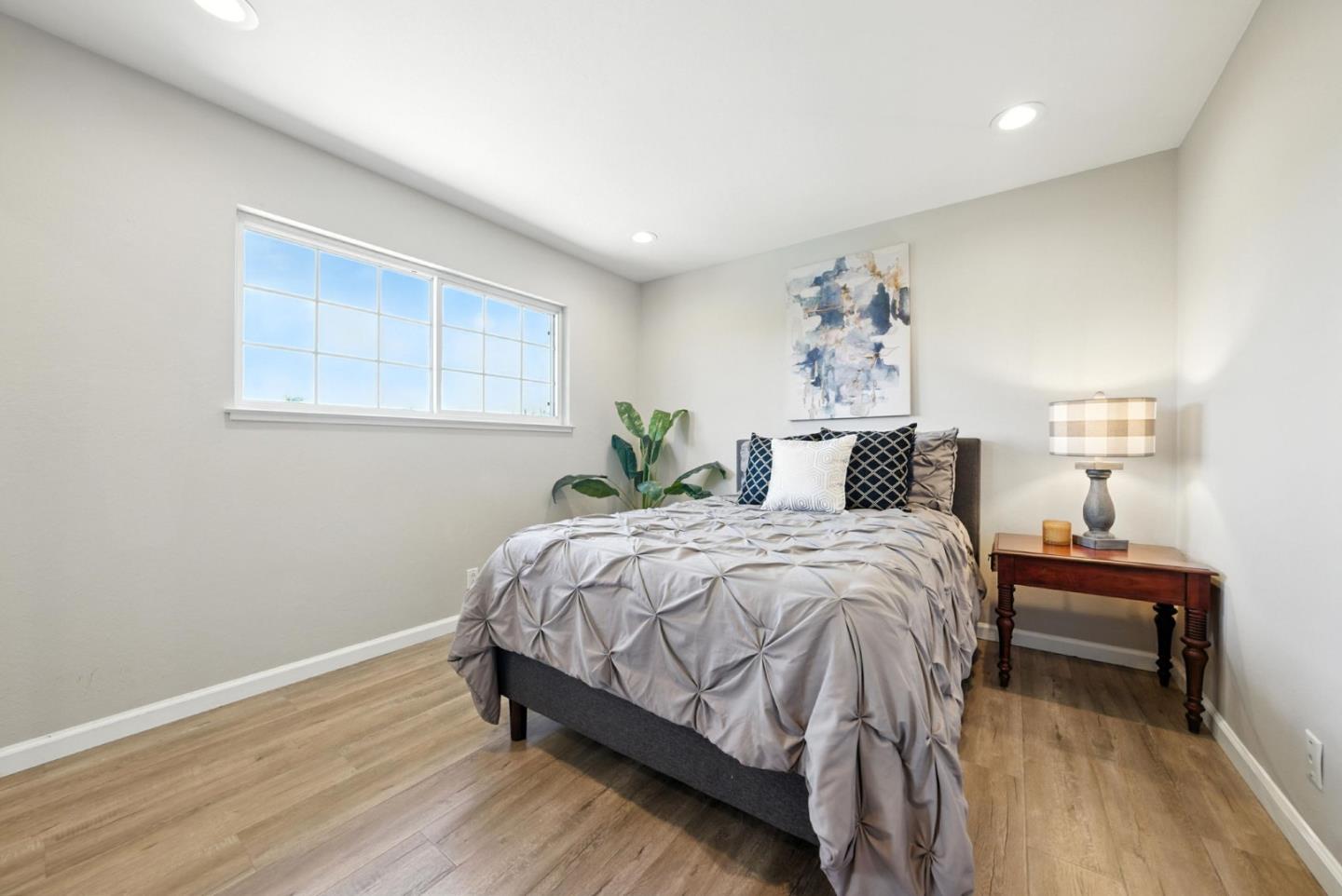 Detail Gallery Image 19 of 29 For 1574 Carmel Dr, San Jose,  CA 95125 - 4 Beds | 2/1 Baths