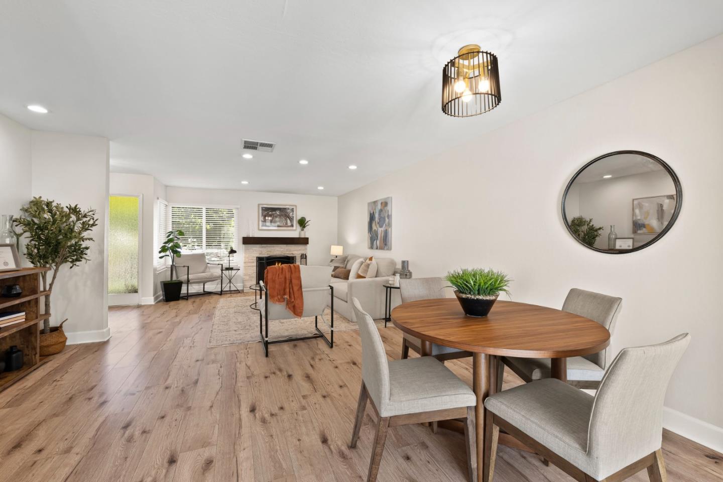 Detail Gallery Image 14 of 80 For 15072 Yosemite Way, Morgan Hill,  CA 95037 - 2 Beds | 1/1 Baths