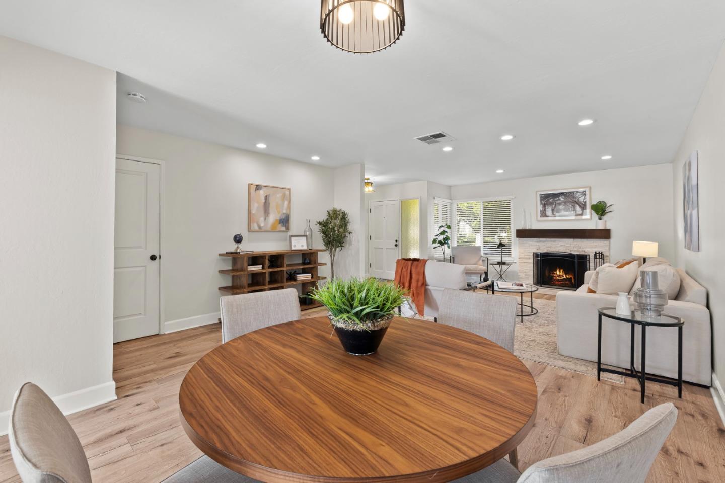 Detail Gallery Image 15 of 80 For 15072 Yosemite Way, Morgan Hill,  CA 95037 - 2 Beds | 1/1 Baths