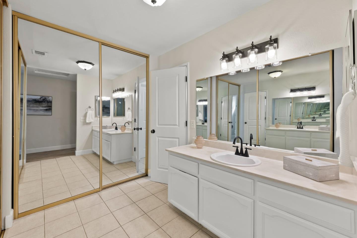 Detail Gallery Image 41 of 80 For 15072 Yosemite Way, Morgan Hill,  CA 95037 - 2 Beds | 1/1 Baths