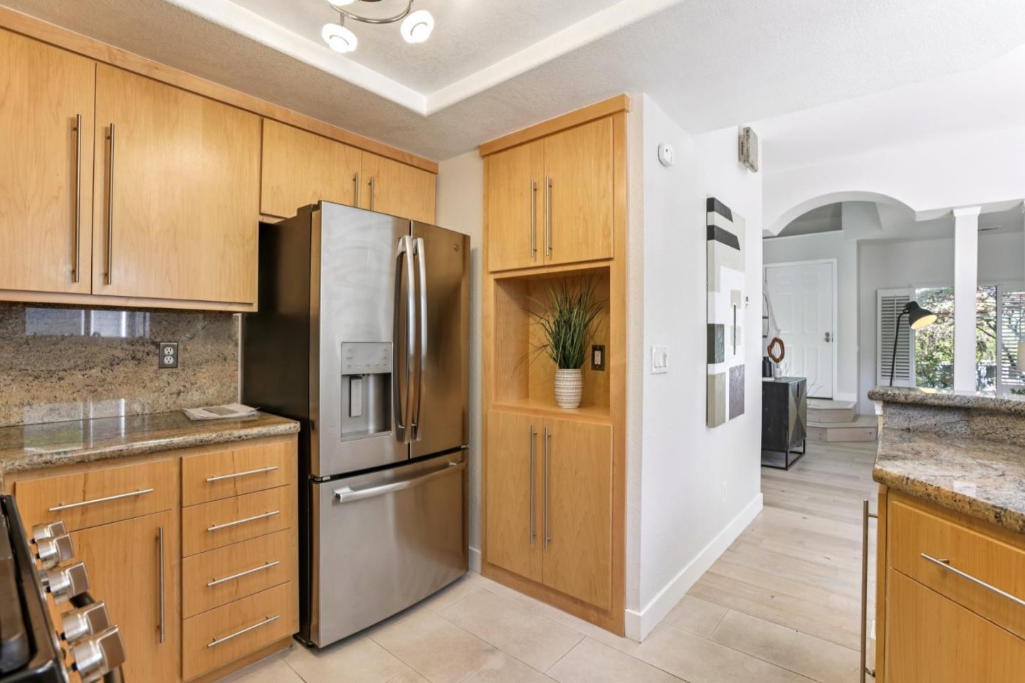 Detail Gallery Image 29 of 60 For 472 Mountain Laurel Ct, Mountain View,  CA 94043 - 2 Beds | 2/1 Baths