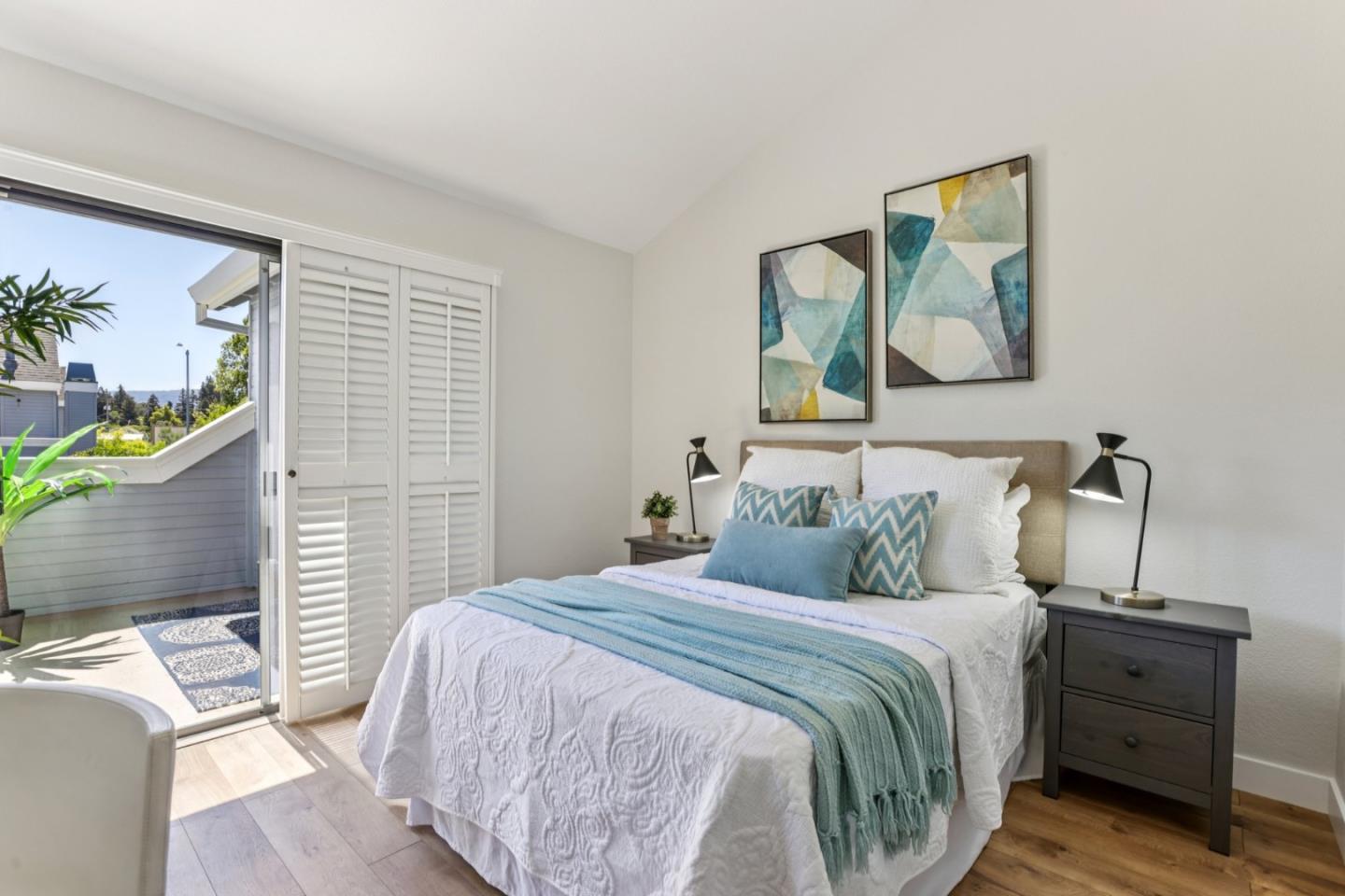 Detail Gallery Image 43 of 60 For 472 Mountain Laurel Ct, Mountain View,  CA 94043 - 2 Beds | 2/1 Baths