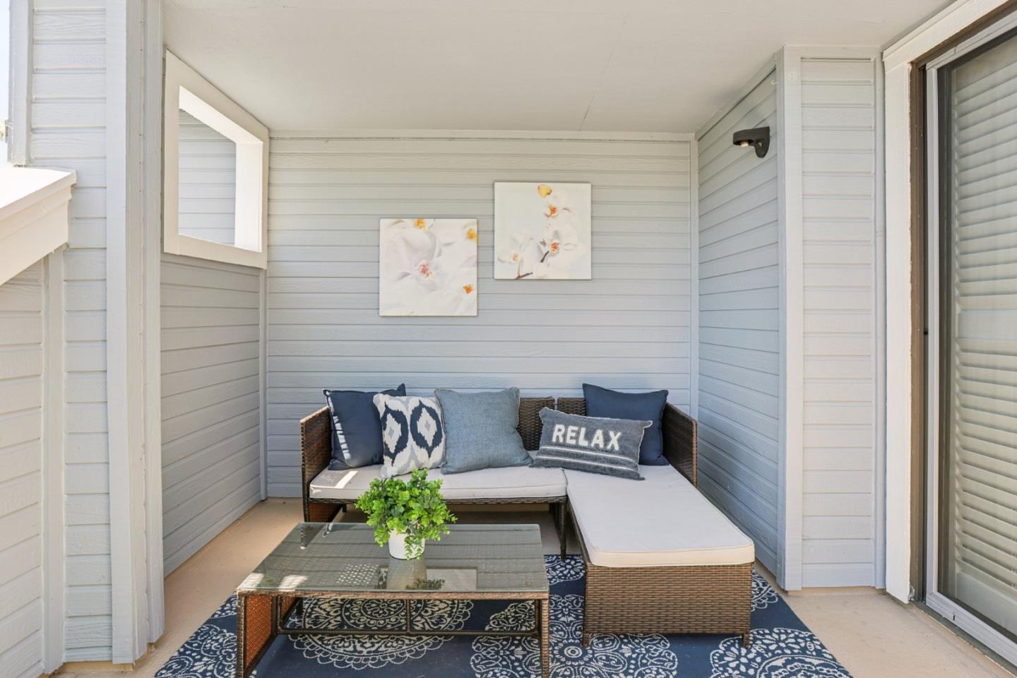 Detail Gallery Image 49 of 60 For 472 Mountain Laurel Ct, Mountain View,  CA 94043 - 2 Beds | 2/1 Baths
