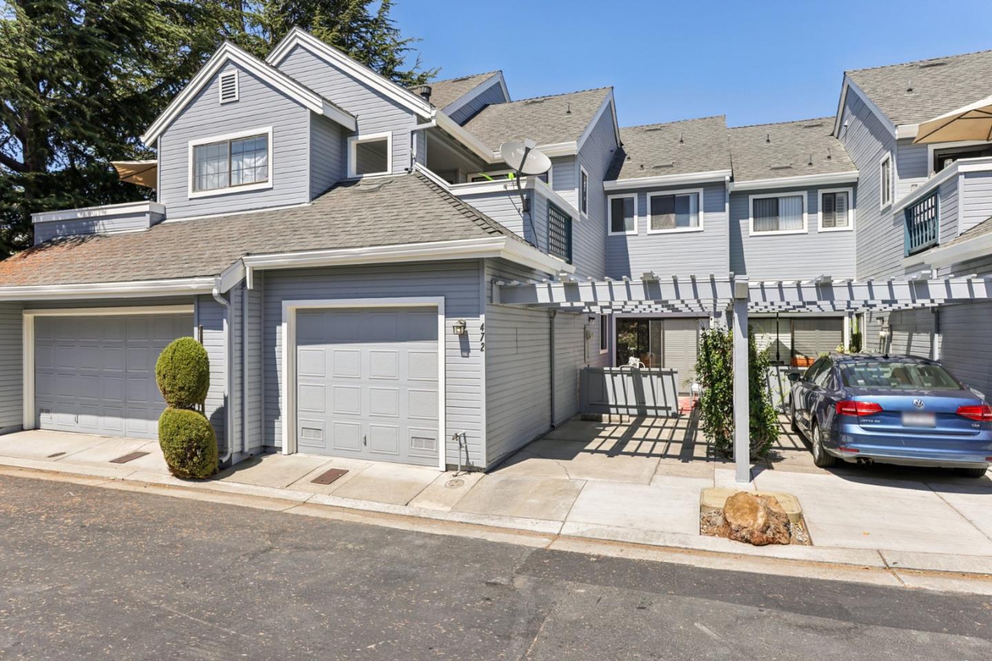Detail Gallery Image 9 of 60 For 472 Mountain Laurel Ct, Mountain View,  CA 94043 - 2 Beds | 2/1 Baths