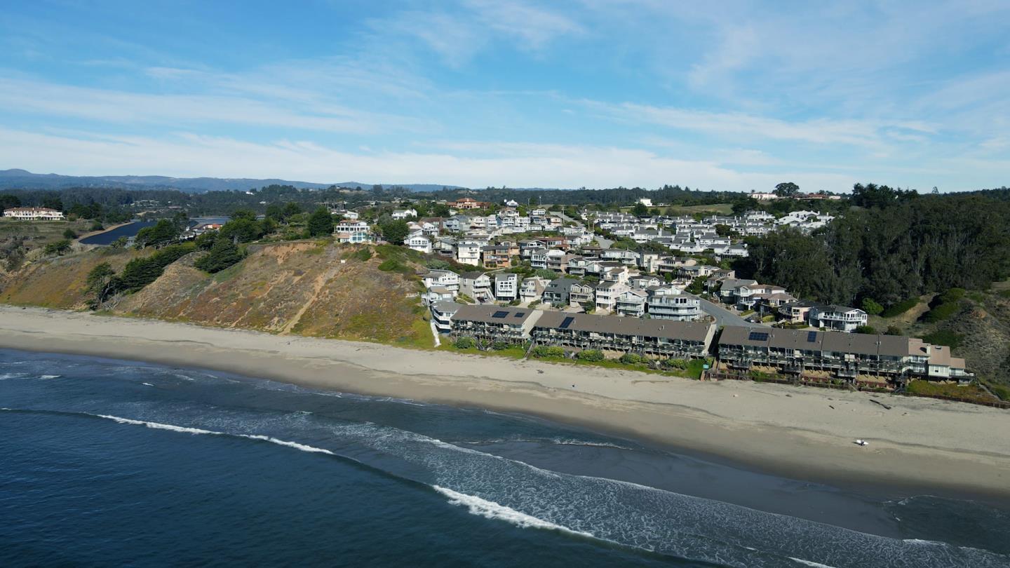 Detail Gallery Image 42 of 43 For 753 the Shoreline, La Selva Beach,  CA 95076 - 4 Beds | 4 Baths
