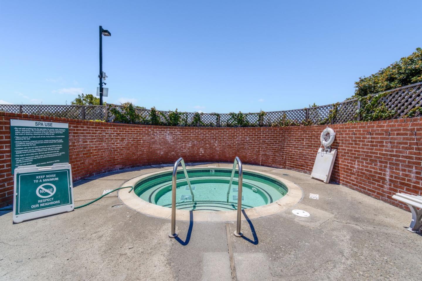 Detail Gallery Image 33 of 37 For 1300 Quarry Ct #309,  Richmond,  CA 94801 - 2 Beds | 2 Baths