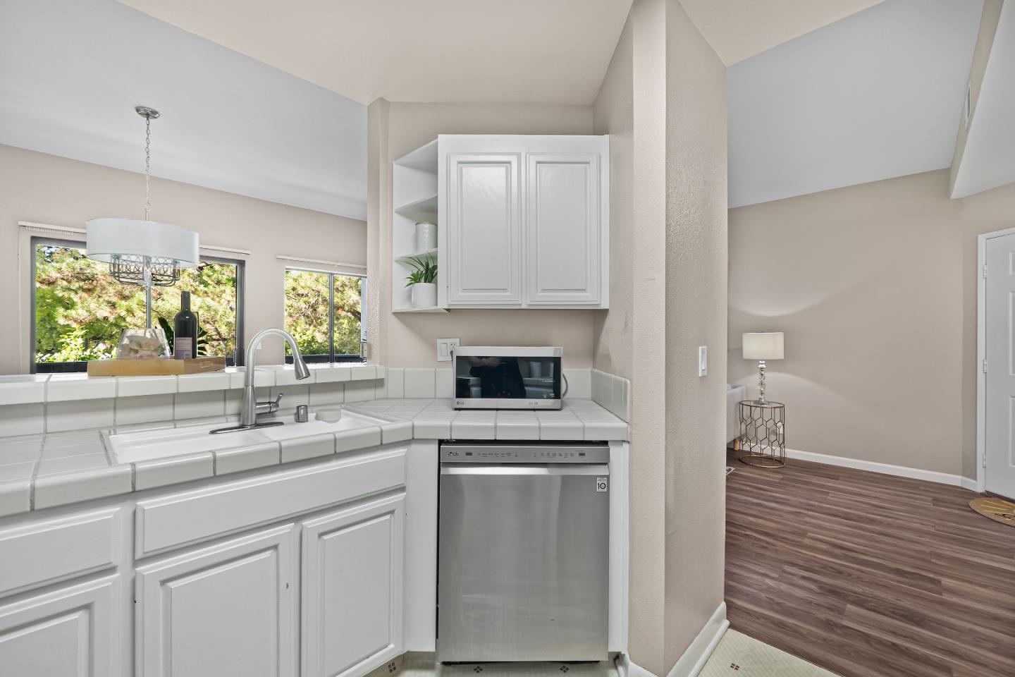 Detail Gallery Image 10 of 35 For 1908 Magdalena Cir #59,  Santa Clara,  CA 95051 - 2 Beds | 1 Baths