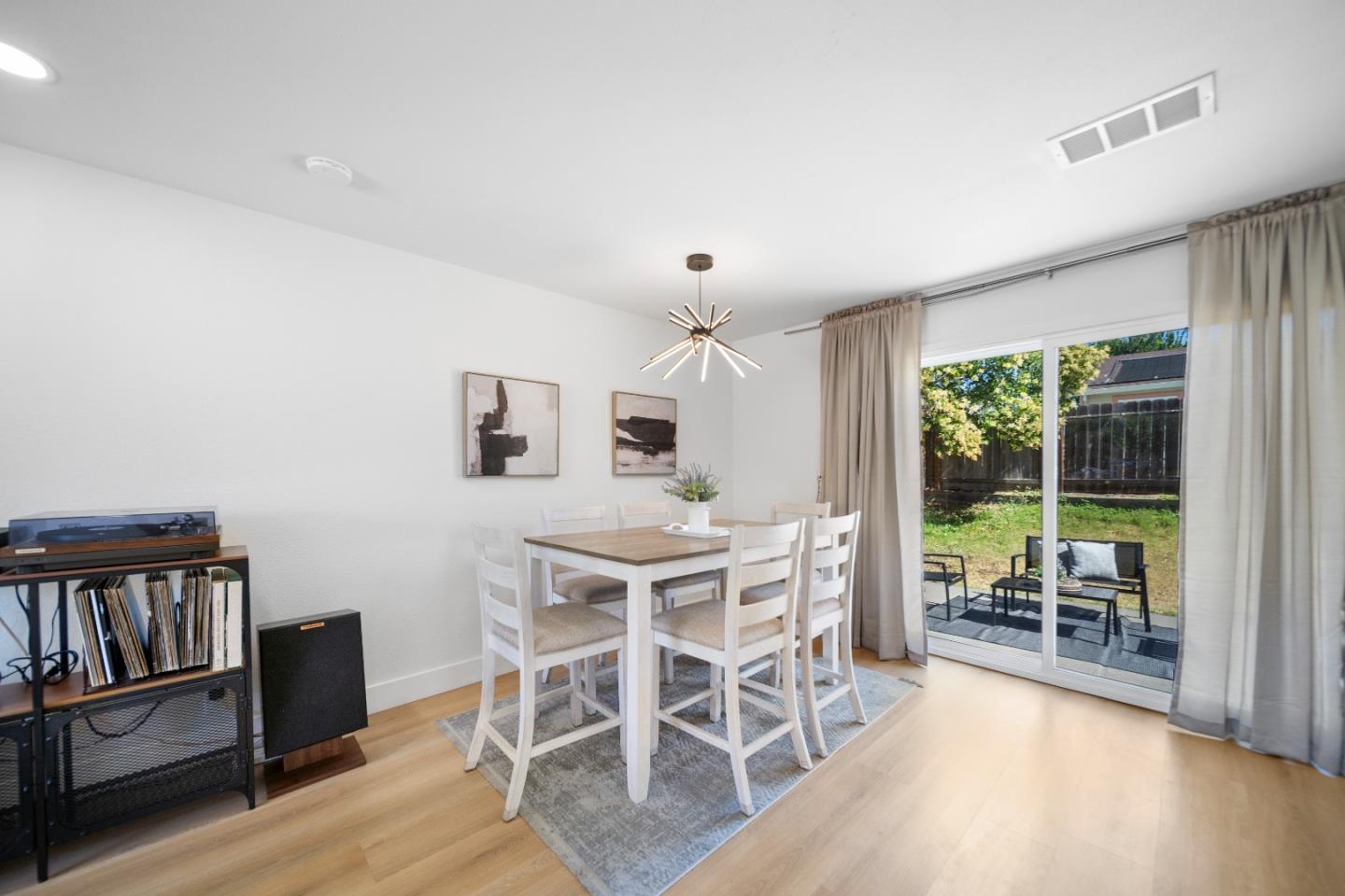 Detail Gallery Image 5 of 25 For 508 Gadwall Dr, Suisun City,  CA 94585 - 4 Beds | 2 Baths