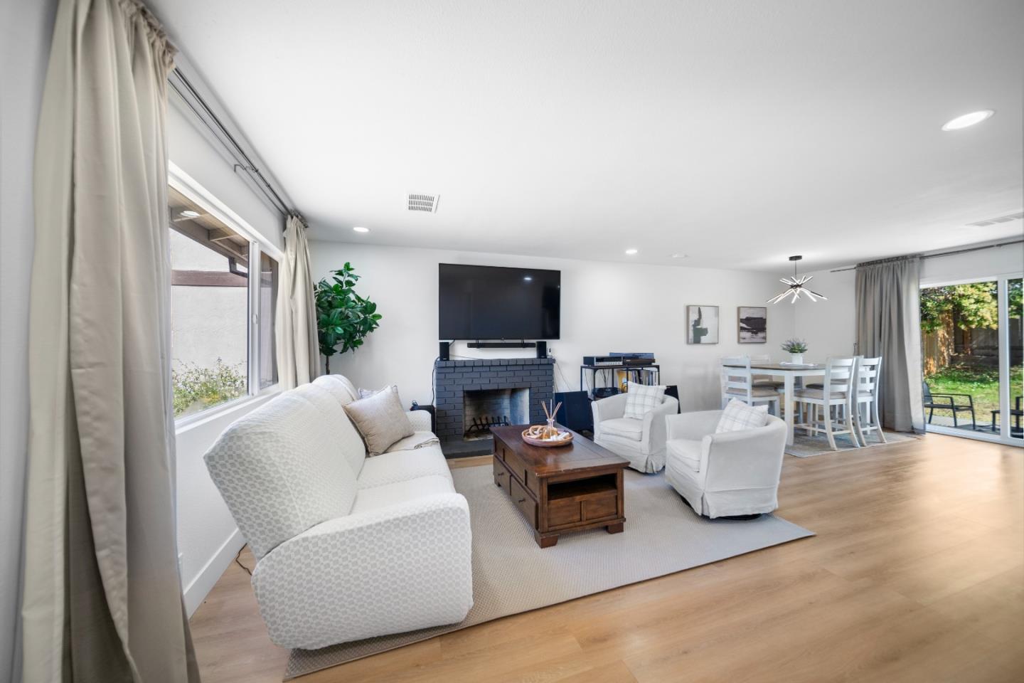 Detail Gallery Image 8 of 25 For 508 Gadwall Dr, Suisun City,  CA 94585 - 4 Beds | 2 Baths
