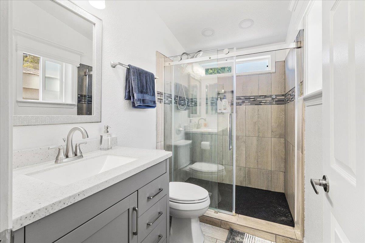 Detail Gallery Image 18 of 33 For 789 Green Valley Rd #121,  Watsonville,  CA 95076 - 3 Beds | 2 Baths