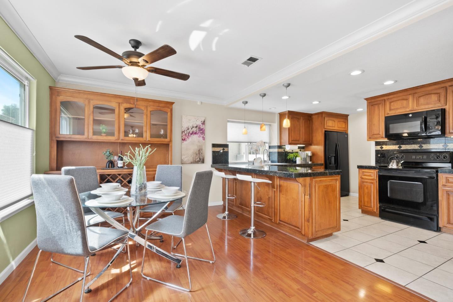 Detail Gallery Image 17 of 55 For 170 Michael Dr, Campbell,  CA 95008 - 2 Beds | 2/1 Baths