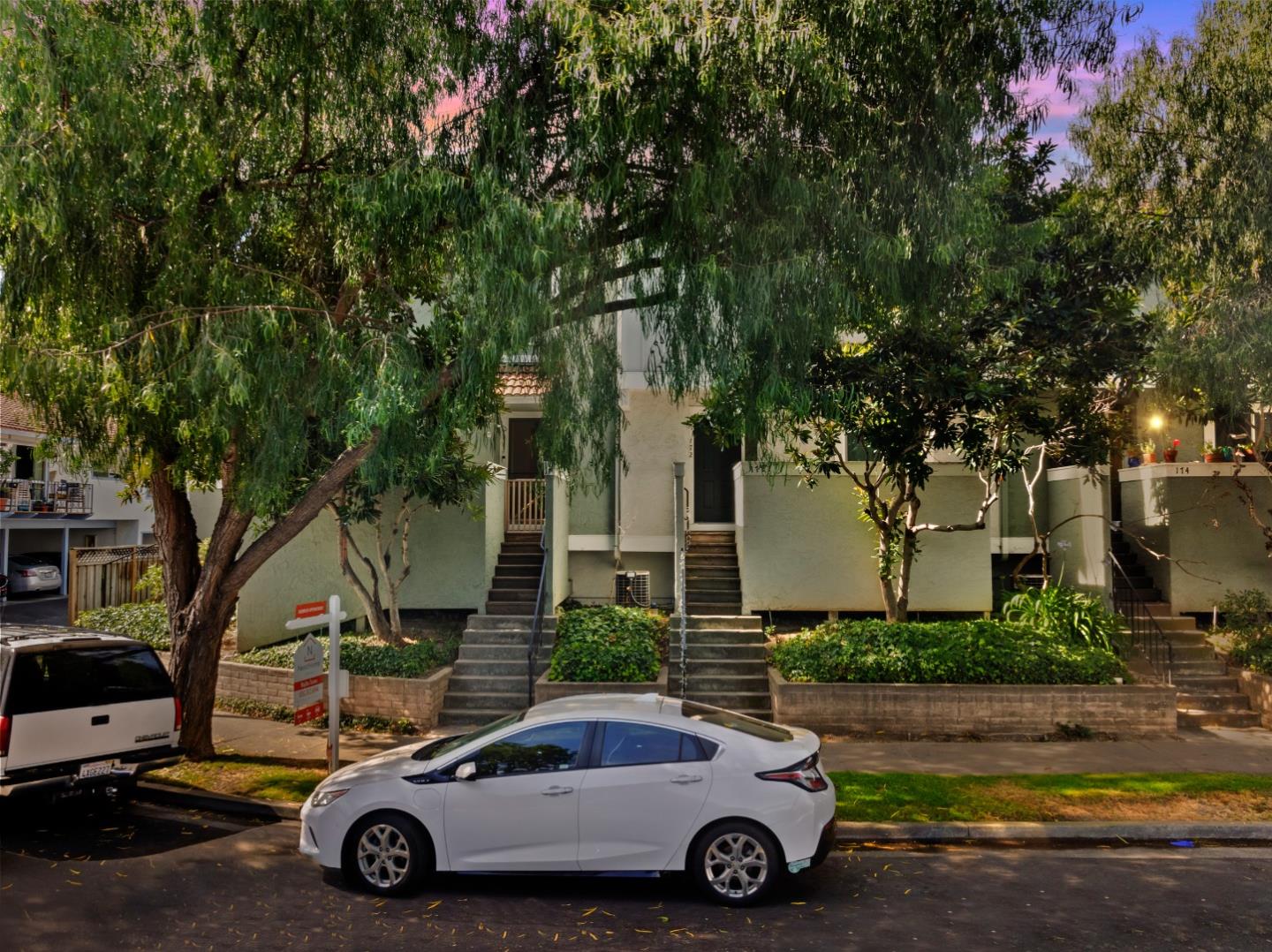 Detail Gallery Image 3 of 55 For 170 Michael Dr, Campbell,  CA 95008 - 2 Beds | 2/1 Baths