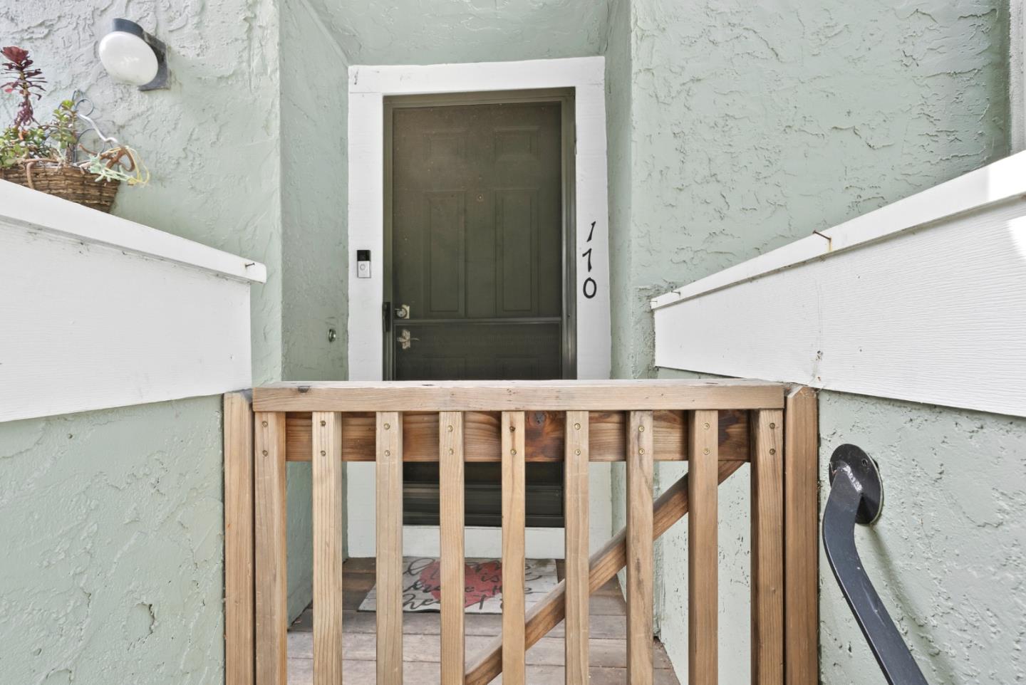 Detail Gallery Image 6 of 55 For 170 Michael Dr, Campbell,  CA 95008 - 2 Beds | 2/1 Baths
