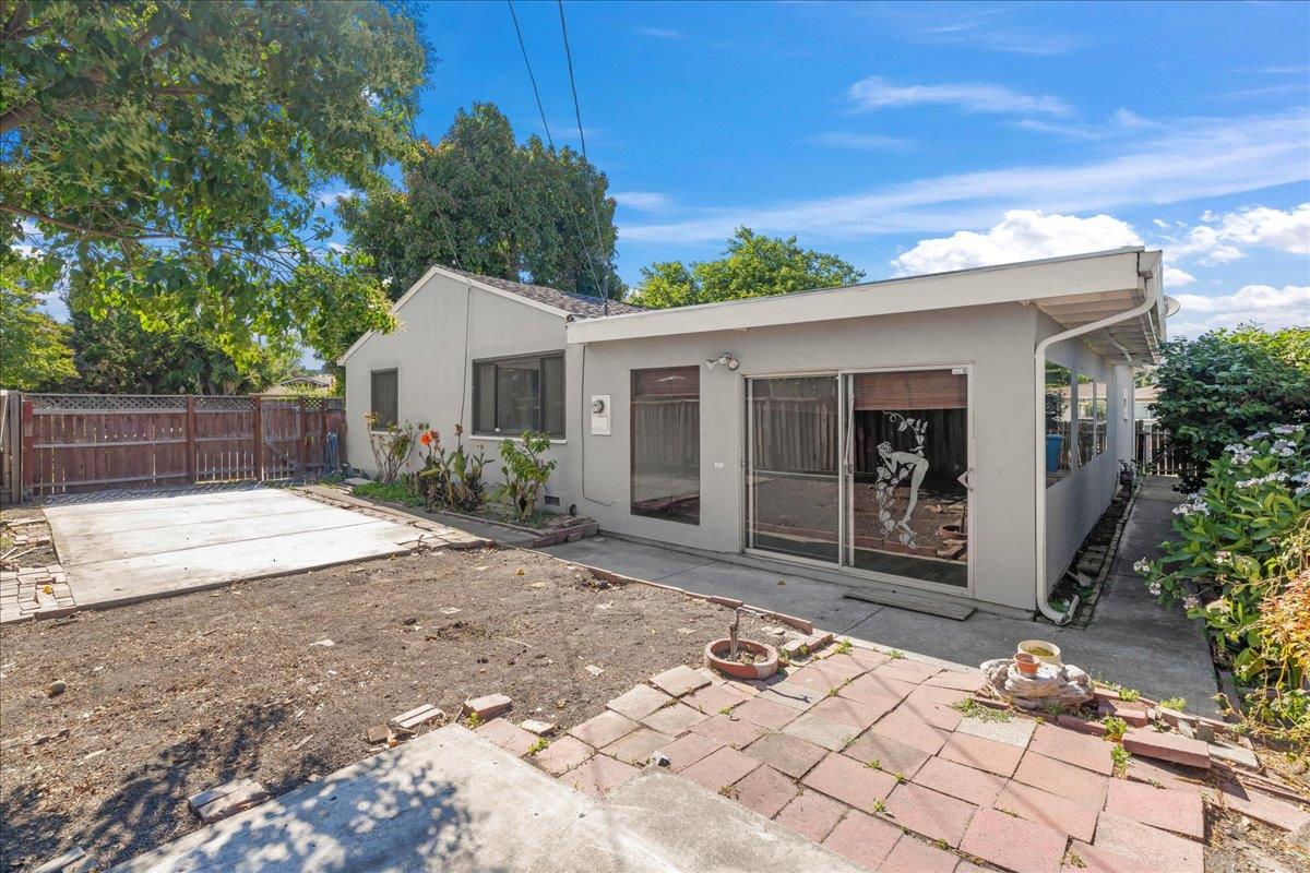 Detail Gallery Image 16 of 21 For 1991 Santa Inez Ct, Santa Clara,  CA 95051 - 3 Beds | 2 Baths
