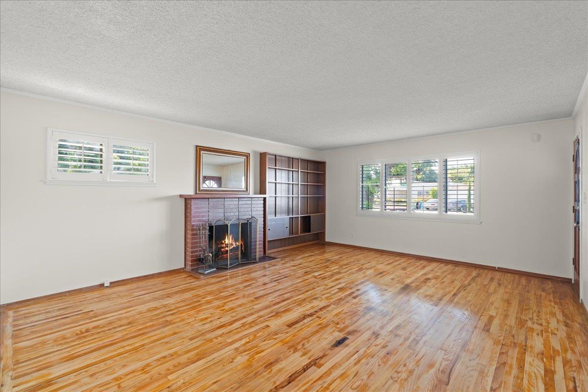 Detail Gallery Image 3 of 21 For 1991 Santa Inez Ct, Santa Clara,  CA 95051 - 3 Beds | 2 Baths