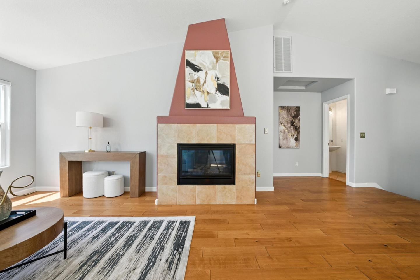 Detail Gallery Image 10 of 55 For 546 Chelsea Xing, San Jose,  CA 95138 - 3 Beds | 2/1 Baths