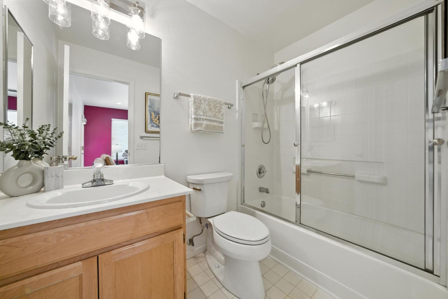 Detail Gallery Image 29 of 55 For 546 Chelsea Xing, San Jose,  CA 95138 - 3 Beds | 2/1 Baths