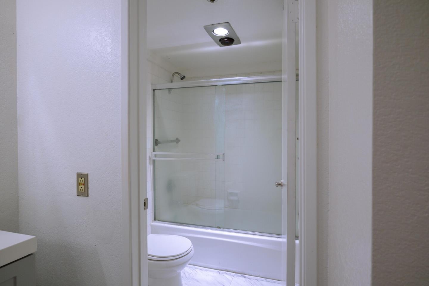 Detail Gallery Image 22 of 36 For 20666 Celeste Cir, Cupertino,  CA 95014 - 1 Beds | 1 Baths