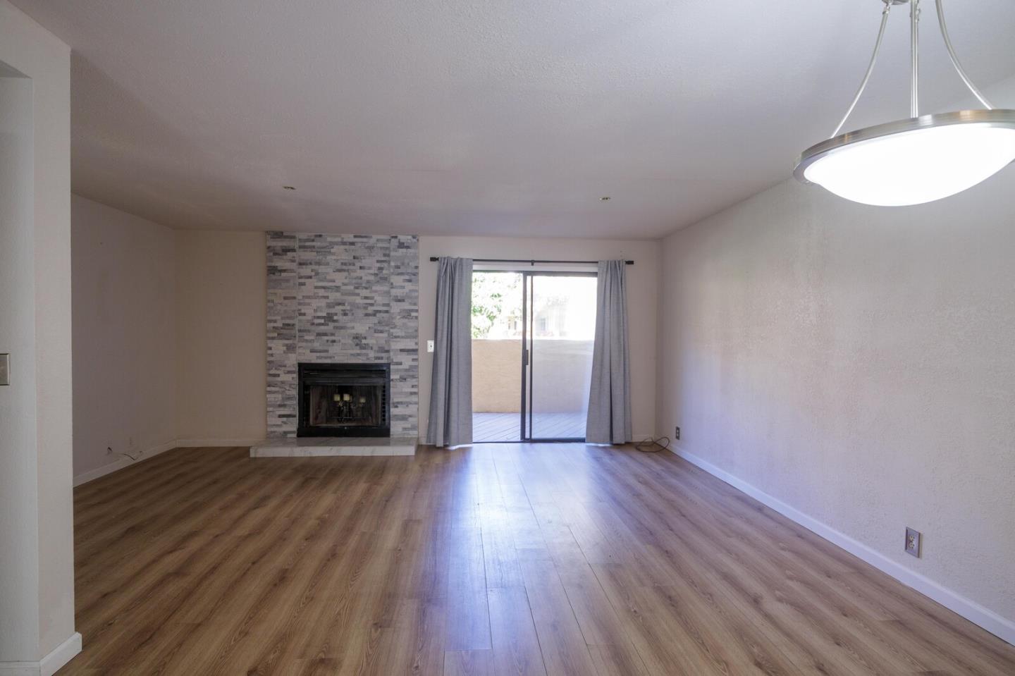 Detail Gallery Image 6 of 36 For 20666 Celeste Cir, Cupertino,  CA 95014 - 1 Beds | 1 Baths