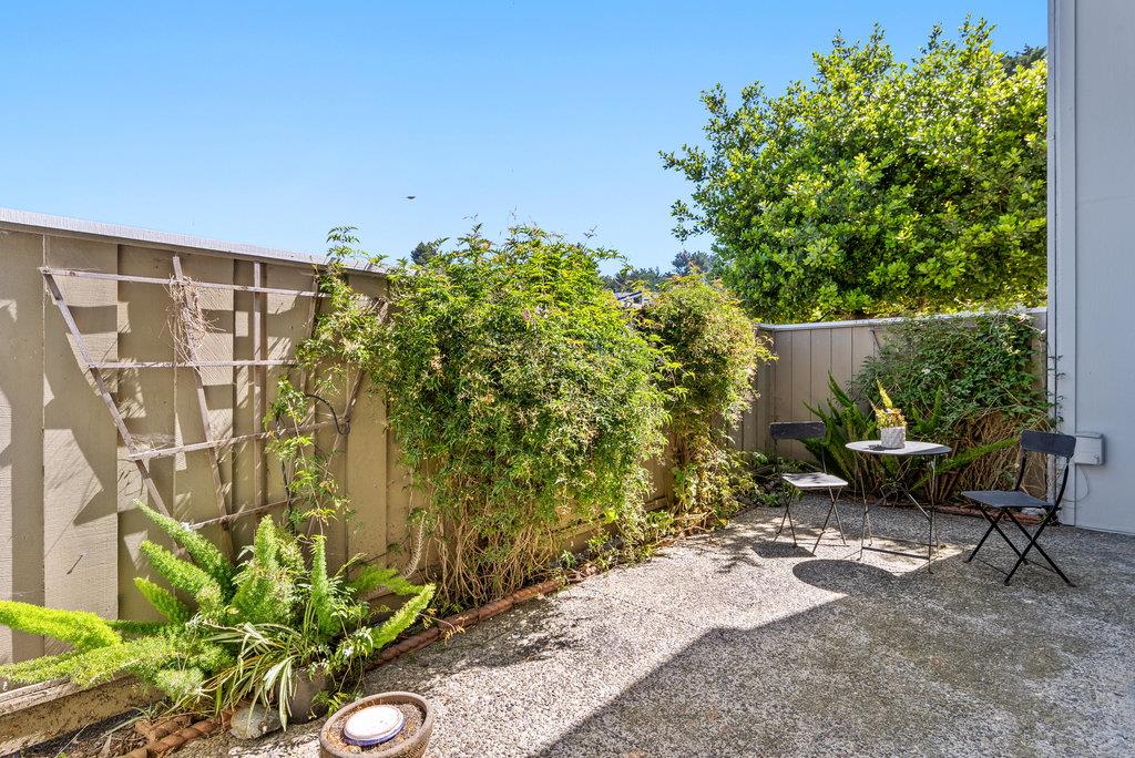 Detail Gallery Image 24 of 31 For 1582 Dolphin Dr, Aptos,  CA 95003 - 3 Beds | 2/1 Baths