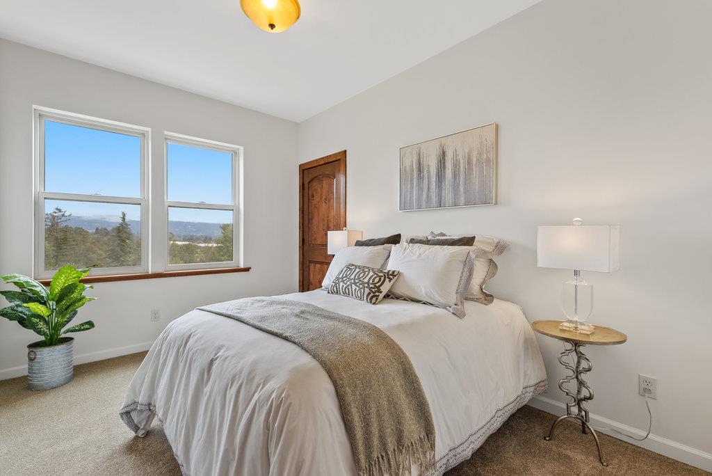 Detail Gallery Image 36 of 60 For 350 Windsong Way, Watsonville,  CA 95076 - 5 Beds | 4 Baths