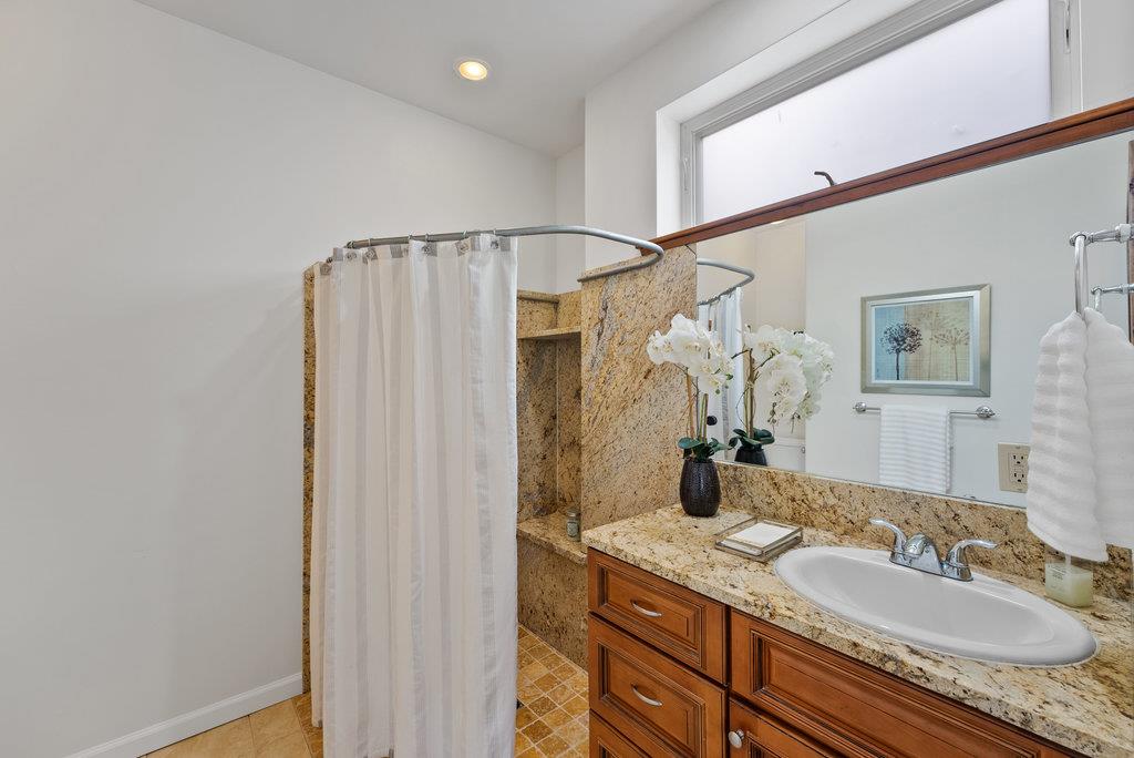 Detail Gallery Image 42 of 60 For 350 Windsong Way, Watsonville,  CA 95076 - 5 Beds | 4 Baths