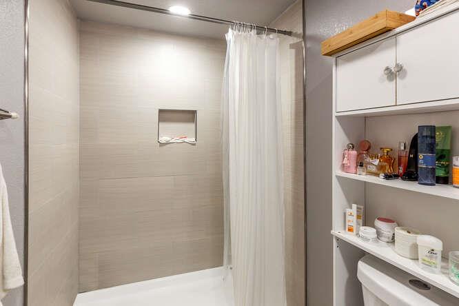 Detail Gallery Image 9 of 34 For 2151 Oakland Rd #297,  San Jose,  CA 95131 - 4 Beds | 2 Baths